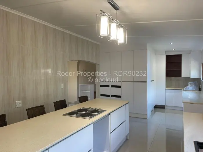 4 Bedroom House for Sale in Hillside Byo, Bulawayo