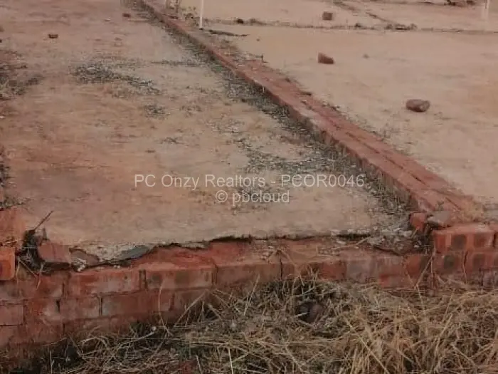 Residential Stand for Sale in Norton, Norton