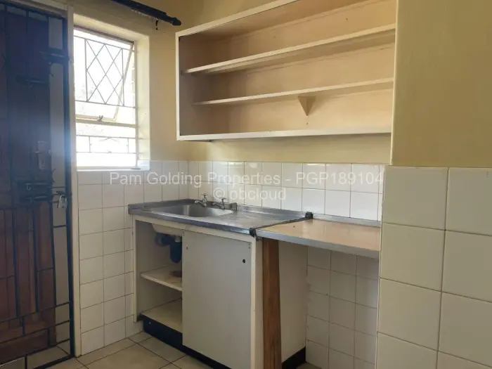 Flat/Apartment to Rent in Mabelreign