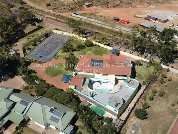 6 Bedroom House for Sale in Mount Pleasant, Harare