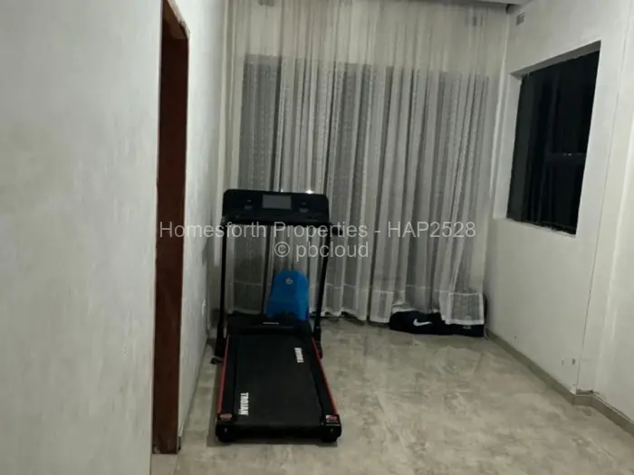 5 Bedroom House for Sale in Quinnington, Harare