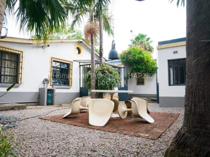 5 Bedroom House for Sale in Avondale West, Harare