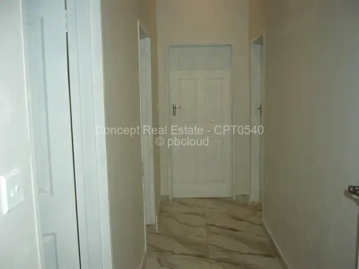 5 Bedroom House to Rent in Borrowdale Brooke