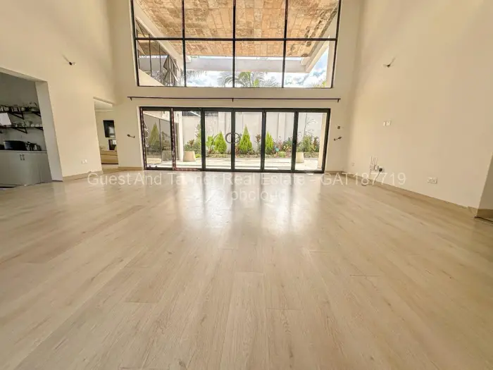 4 Bedroom House for Sale in Carrick Creagh Estate, Harare