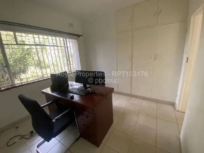 4 Bedroom House to Rent in Eastlea