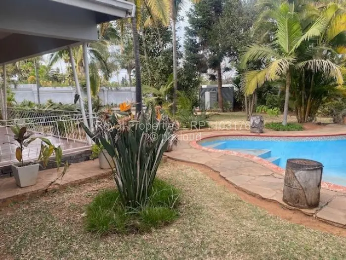 4 Bedroom House to Rent in Eastlea