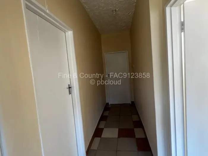 2 Bedroom Cottage/Garden Flat to Rent in Mount Pleasant