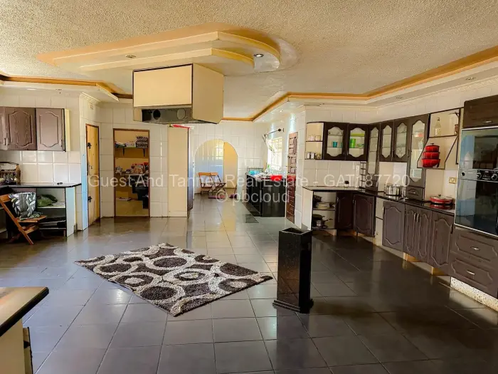7 Bedroom House for Sale in Pomona, Harare