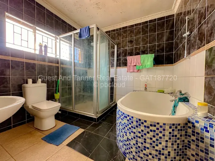 7 Bedroom House for Sale in Pomona, Harare