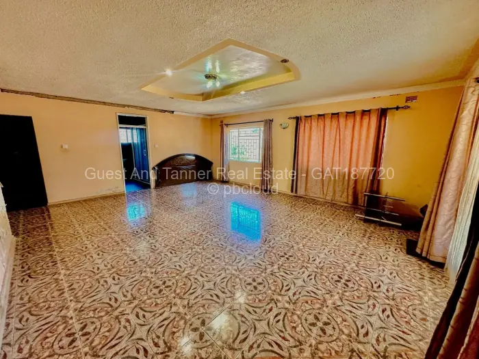 7 Bedroom House for Sale in Pomona, Harare