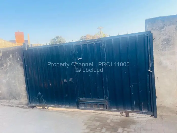 3 Bedroom House to Rent in Budiriro