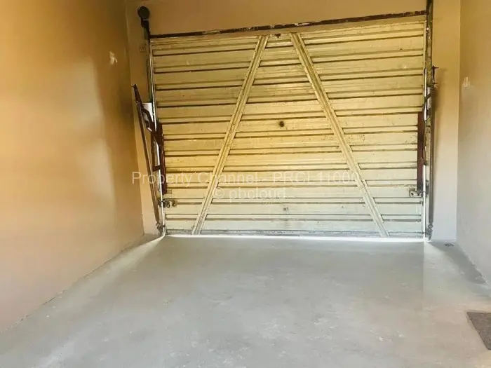 3 Bedroom House to Rent in Budiriro