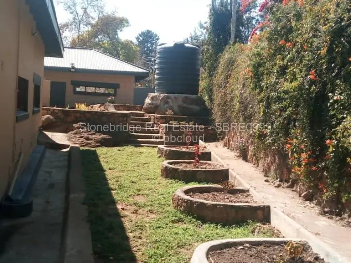 4 Bedroom House for Sale in Hillside Byo, Bulawayo