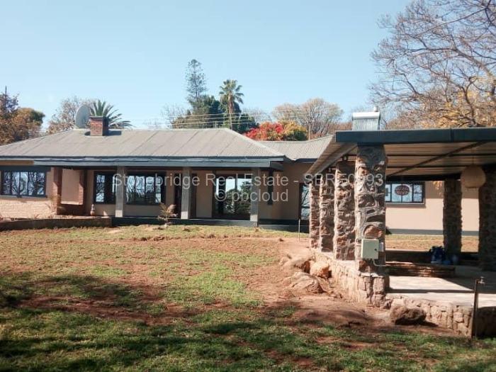 4 Bedroom House for Sale in Hillside Byo, Bulawayo