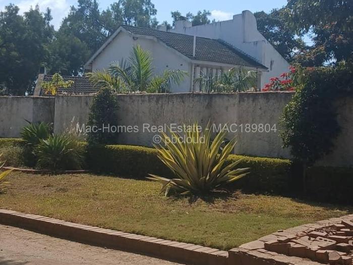 5 Bedroom House to Rent in Gunhill, Harare