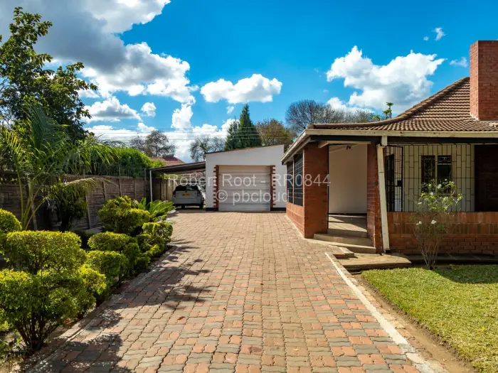3 Bedroom House for Sale in Upper Hillside, Harare