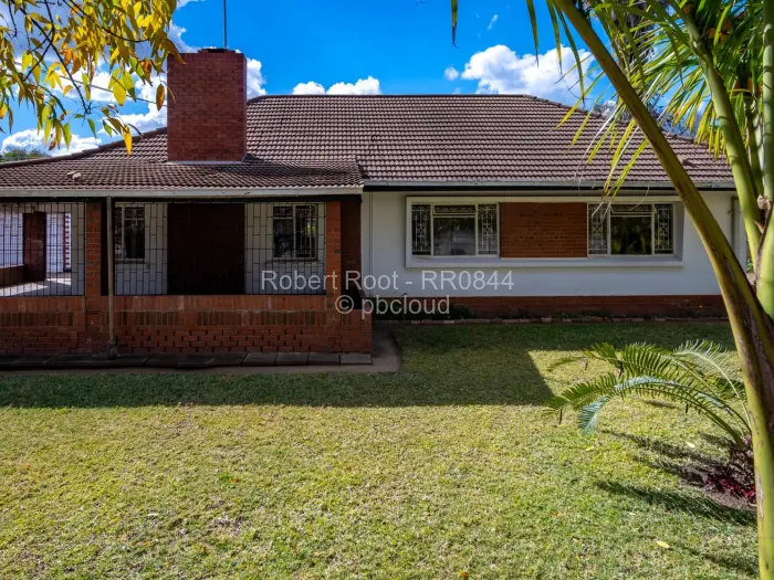 3 Bedroom House for Sale in Upper Hillside, Harare