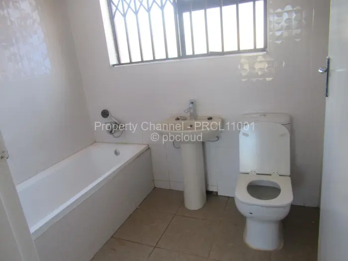 3 Bedroom House to Rent in Gletwin Park