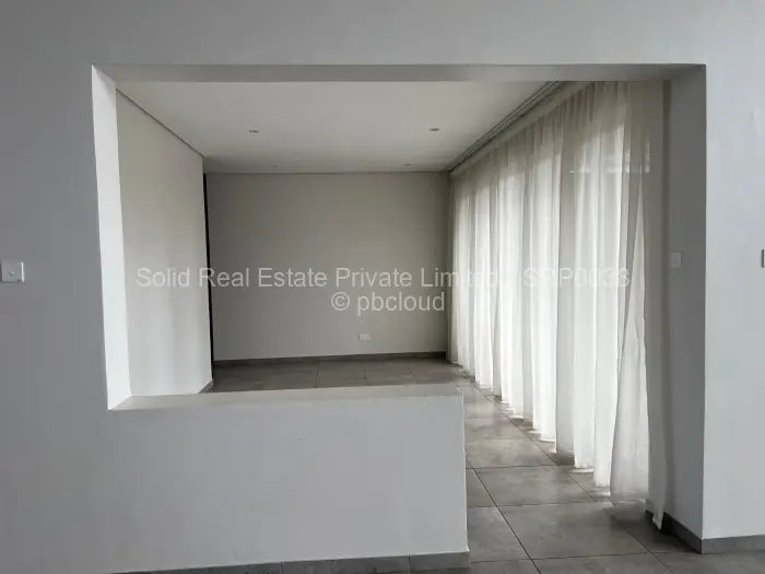 Townhouse/Complex/Cluster to Rent in Chisipite
