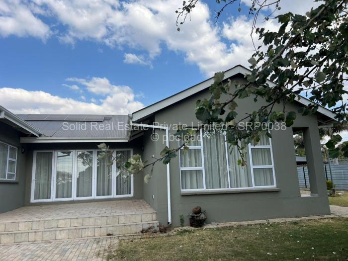 Townhouse/Cluster to Rent in Chisipite, Harare