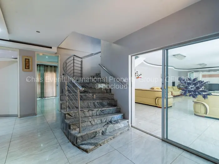 7 Bedroom House to Rent in Greystone Park