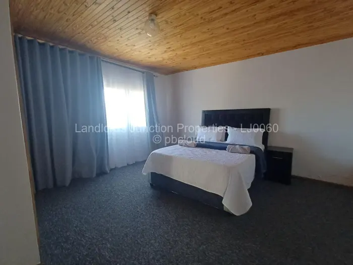 6 Bedroom House for Sale in Burnside, Bulawayo