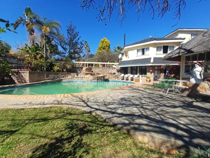6 Bedroom House for Sale in Burnside, Bulawayo