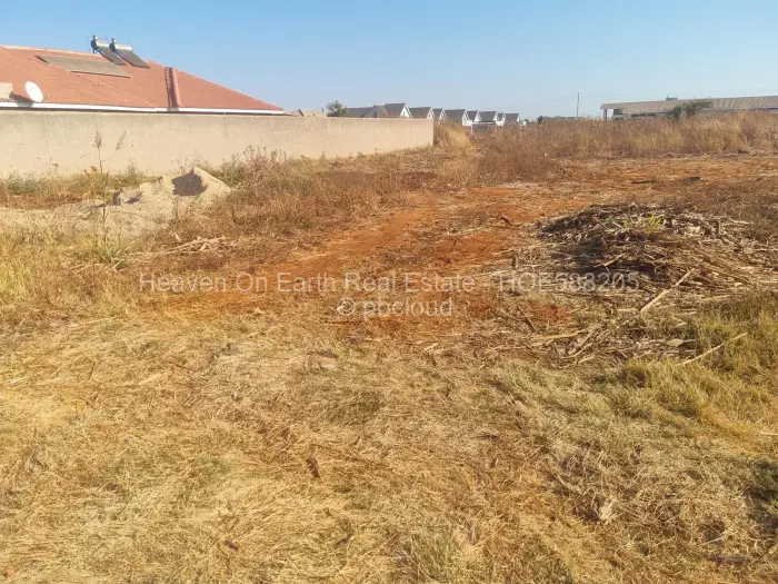 Residential Stand for Sale in Hatcliffe, Harare