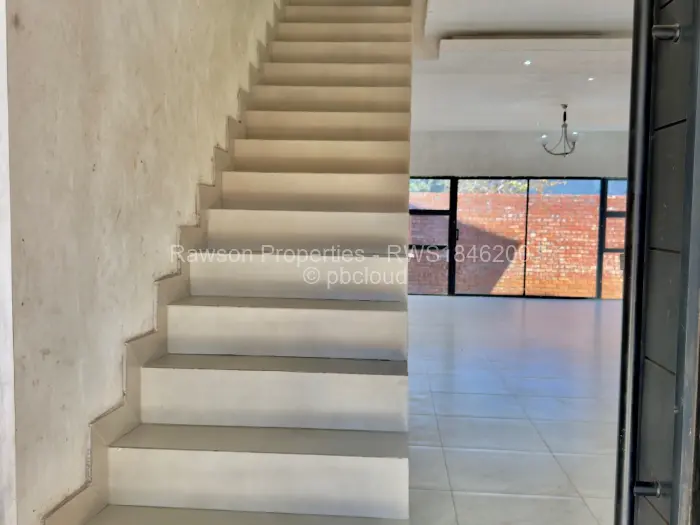 Townhouse/Cluster for Sale in Waterfalls, Harare