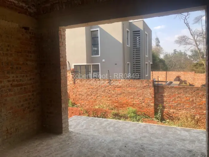 5 Bedroom House for Sale in Glen Lorne, Harare