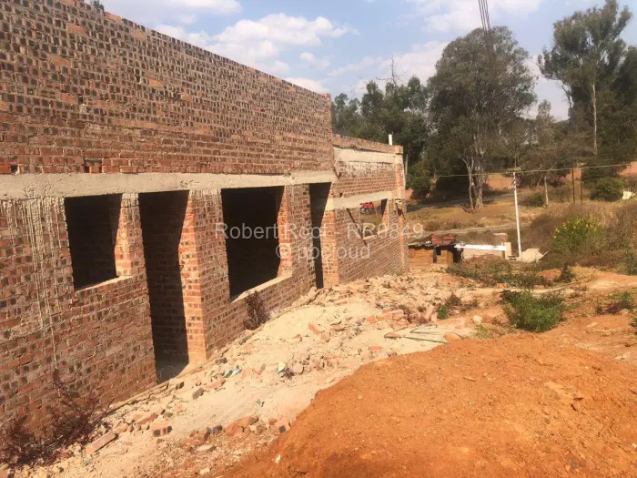 5 Bedroom House for Sale in Glen Lorne, Harare
