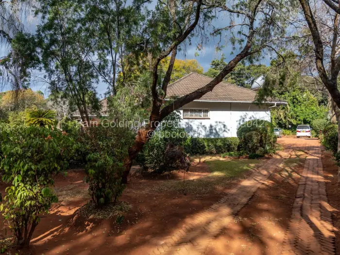 4 Bedroom House for Sale in Highlands, Harare