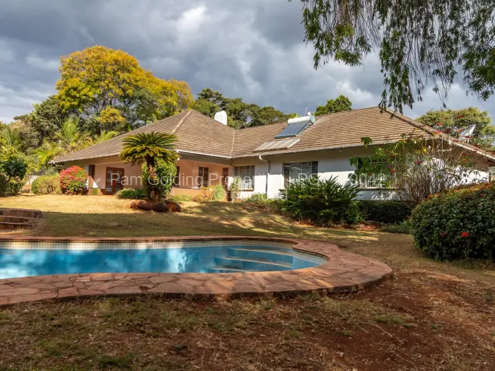 4 Bedroom House for Sale in Highlands, Harare