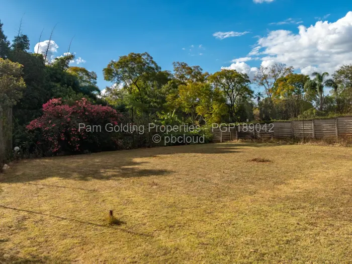 4 Bedroom House for Sale in Highlands, Harare