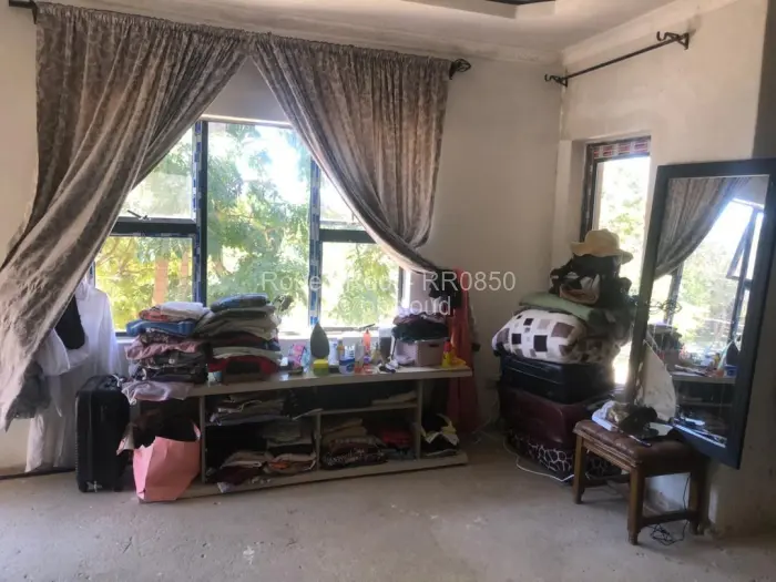 Townhouse/Cluster for Sale in Glen Lorne, Harare