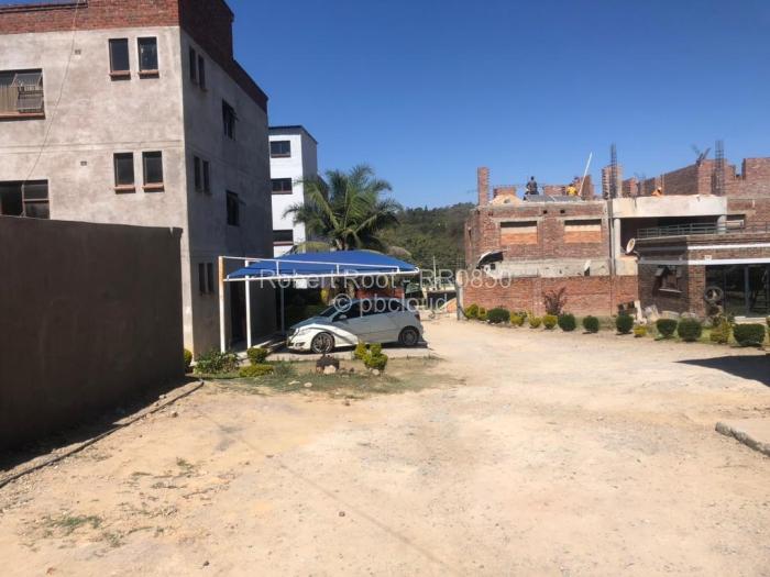 Townhouse/Cluster for Sale in Glen Lorne, Harare