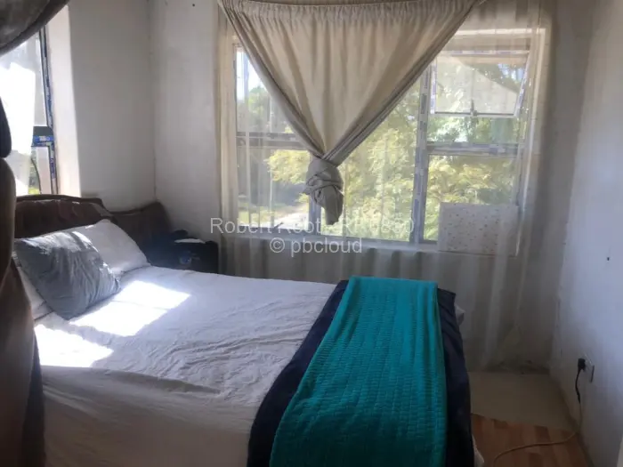 Townhouse/Cluster for Sale in Glen Lorne, Harare