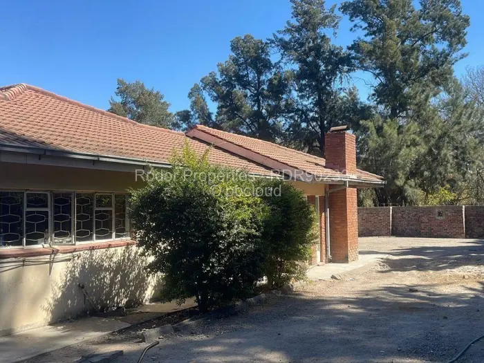 4 Bedroom House for Sale in Hillside Byo, Bulawayo