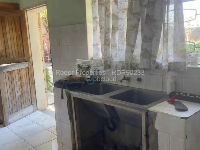 4 Bedroom House for Sale in Hillside Byo, Bulawayo