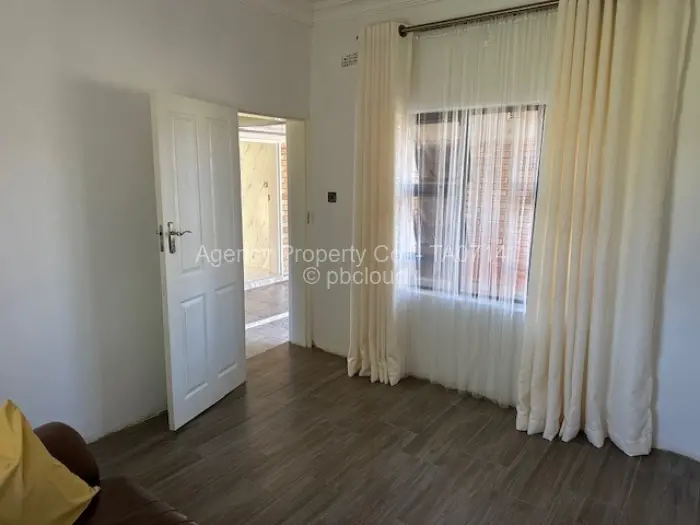 2 Bedroom Cottage/Garden Flat to Rent in Helensvale