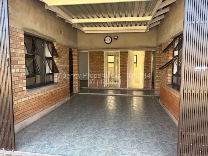 2 Bedroom Cottage/Garden Flat to Rent in Helensvale