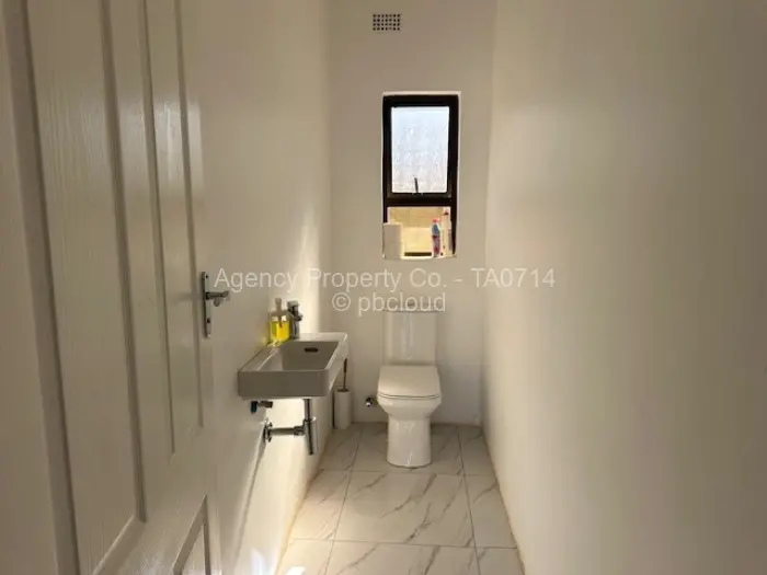 2 Bedroom Cottage/Garden Flat to Rent in Helensvale