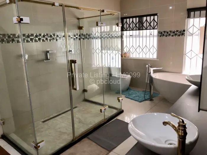 4 Bedroom House to Rent in Newlands, Harare