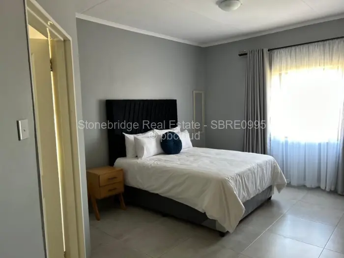 Townhouse/Complex/Cluster to Rent in Woodville Park, Bulawayo