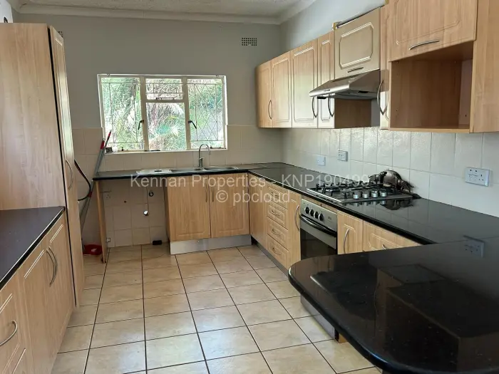 2 Bedroom Cottage/Garden Flat to Rent in Pomona