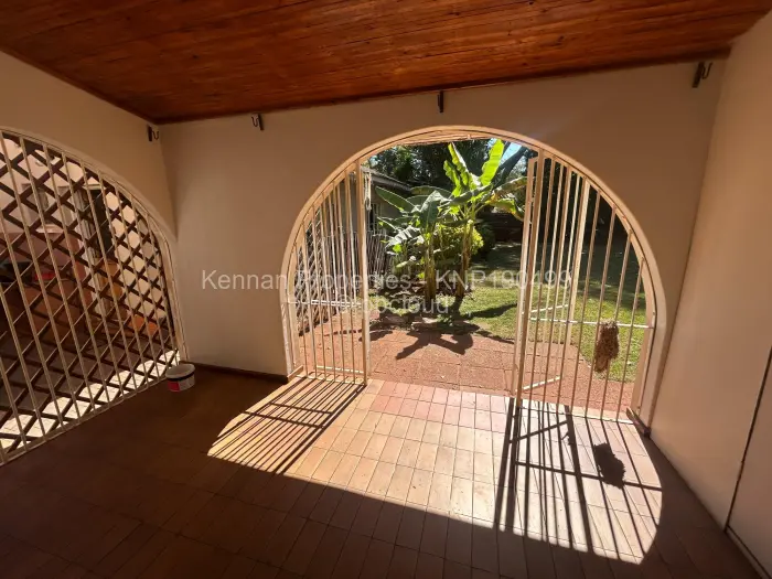 2 Bedroom Cottage/Garden Flat to Rent in Pomona