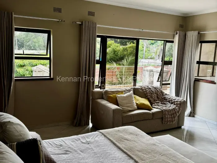 Townhouse/Complex/Cluster to Rent in Ballantyne Park, Harare