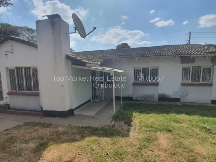 3 Bedroom House to Rent in Msasa Park