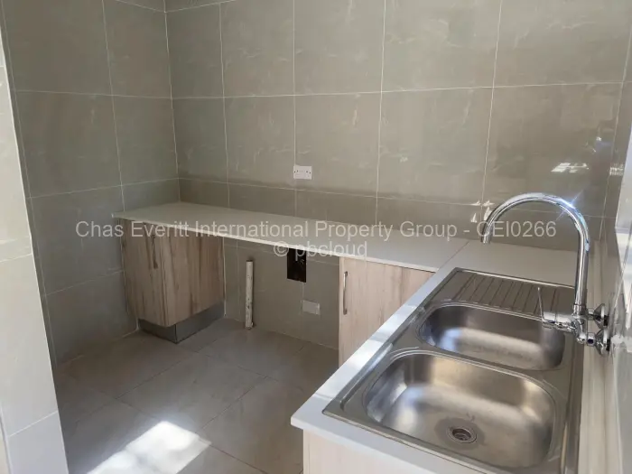 Townhouse/Complex/Cluster to Rent in Chisipite