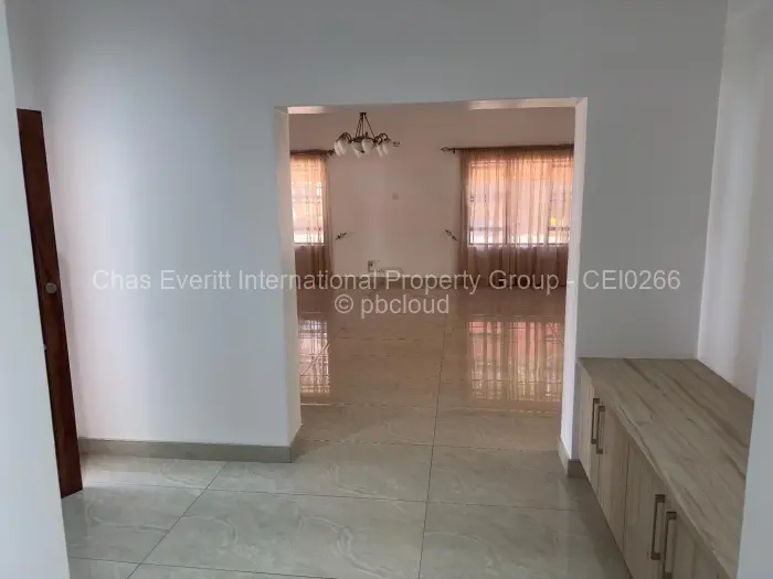 Townhouse/Complex/Cluster to Rent in Chisipite